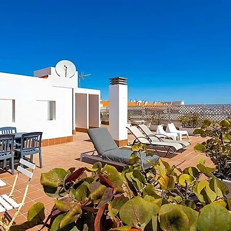 Uptown Urban Corralejo