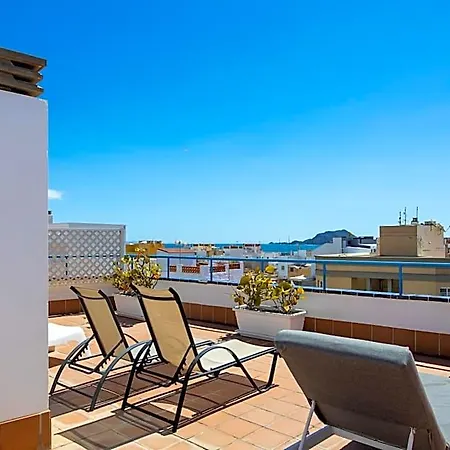 Uptown Urban Hotel 4*